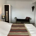 Tavira Apartment アパート タヴィラ